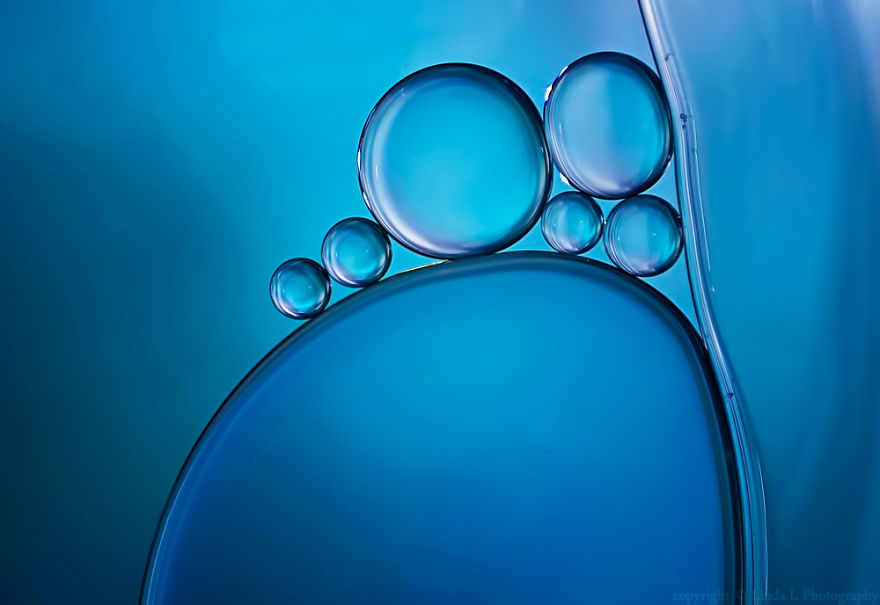 magnifiques-photos-macro-en-utilisant-simplement-de-lhuile-et-de-leau7