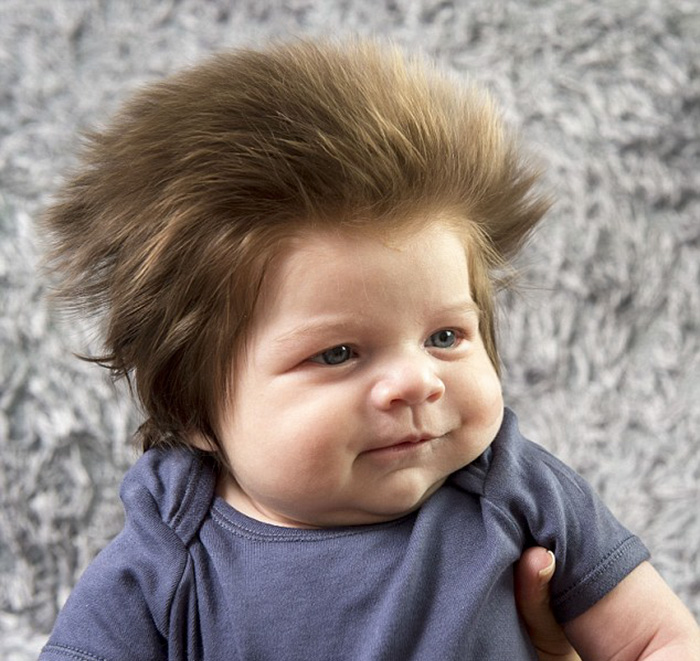Decouvrez Ce Bebe De 2 Mois Avec Des Cheveux Bouffant Des Plus Fou