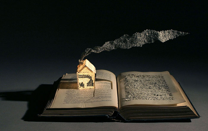 illuminated-book-sculpture-su-blackwell-38-57ee49d14530c__700
