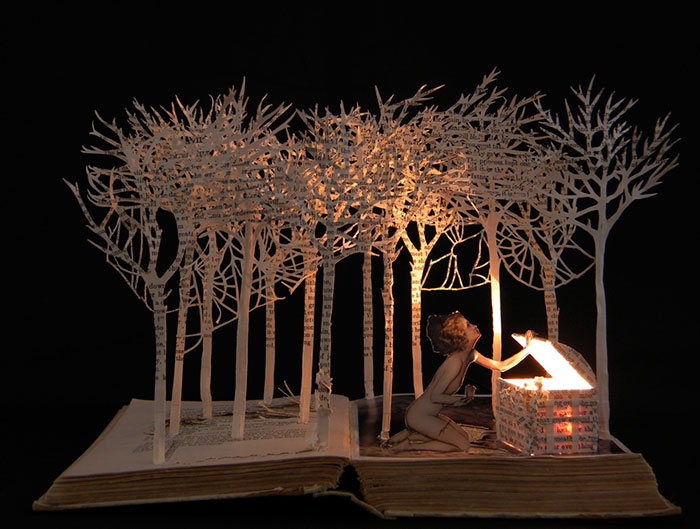 illuminated-book-sculpture-su-blackwell-28-57ee49b40d96f__700