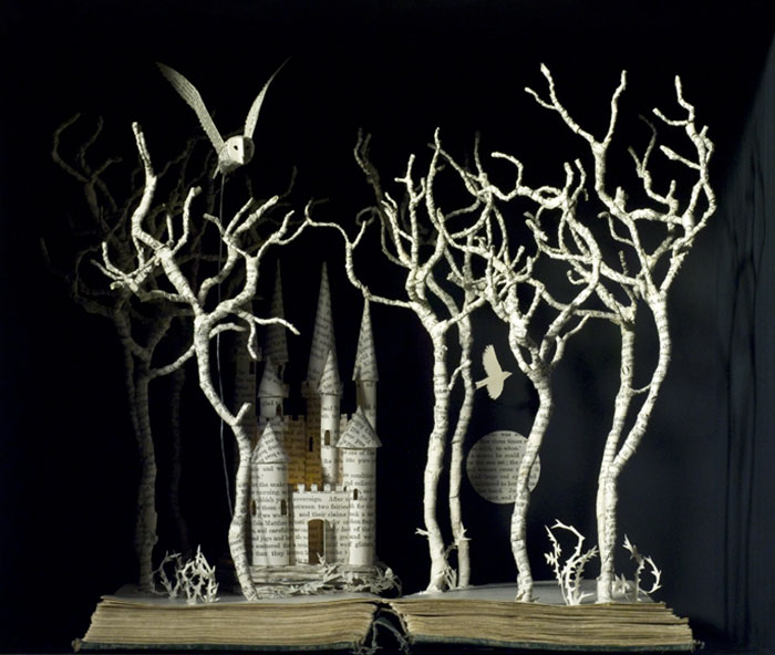 illuminated-book-sculpture-su-blackwell-27-57ee49ade01d8__700