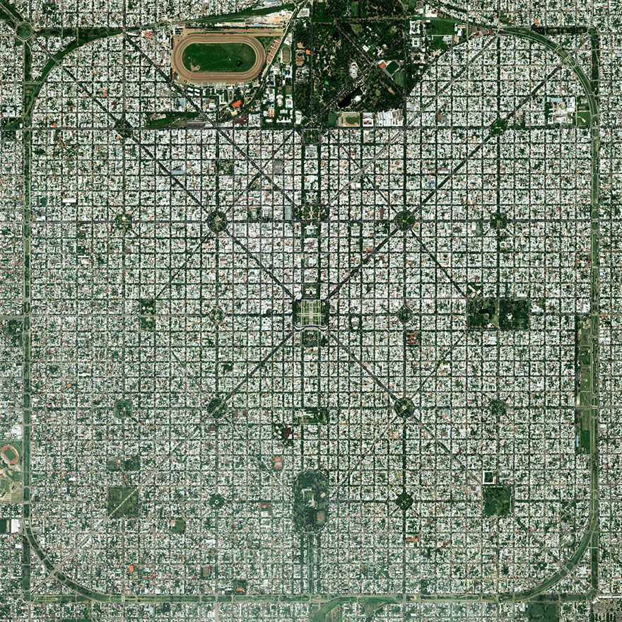 satellite-aerial-photography-daily-overview-benjamin-grant-31-5816f681dd00f__880