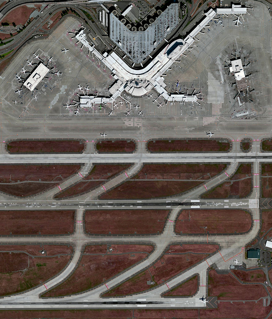 satellite-aerial-photography-daily-overview-benjamin-grant-45-5816f6b2a67ec__880