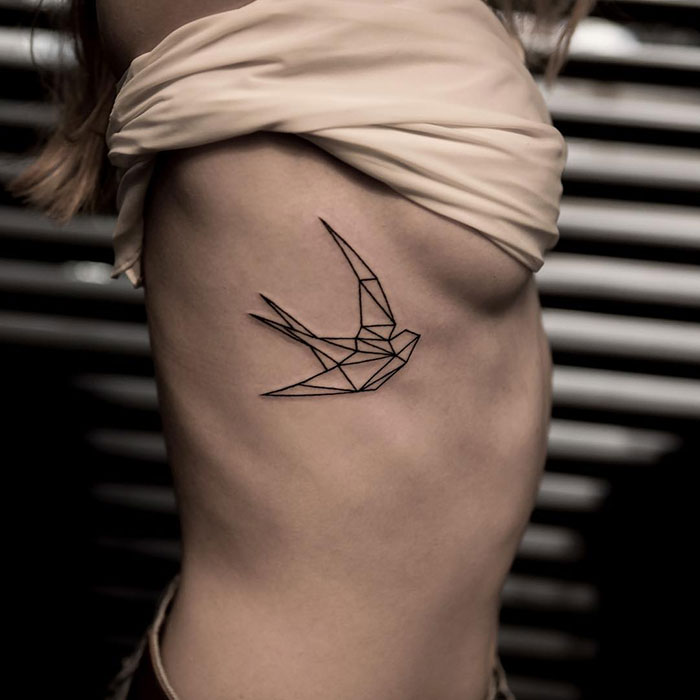 bird-tattoos-221-5811eda012b50__700