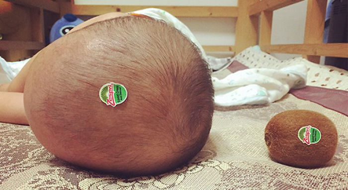 funny-baby-parenting-moments-43-57fcce5c4ab1c__700