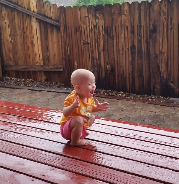 funny-baby-parenting-moments-53-57fcce7673326__605