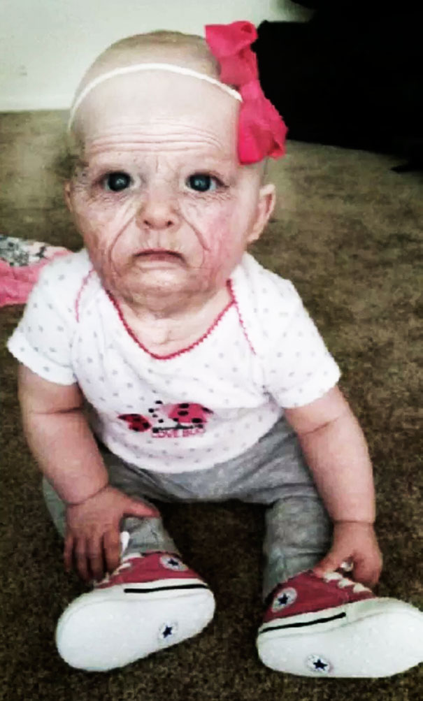 funny-baby-parenting-moments-4-57fccde2beb7e__605