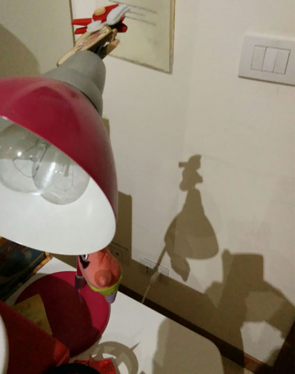 8a3be835ad49f3af600f1d755fd38c98_shadows-not-like-objects-173-594bd60c49a83__605