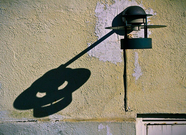 453fae84aea4f29ac94f4dc9be7f2a7d_shadows-not-like-objects-174-594cc273028e2__605
