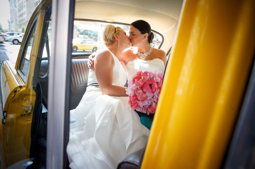 lgbt-wedding-pictures-30-593568b572615__880