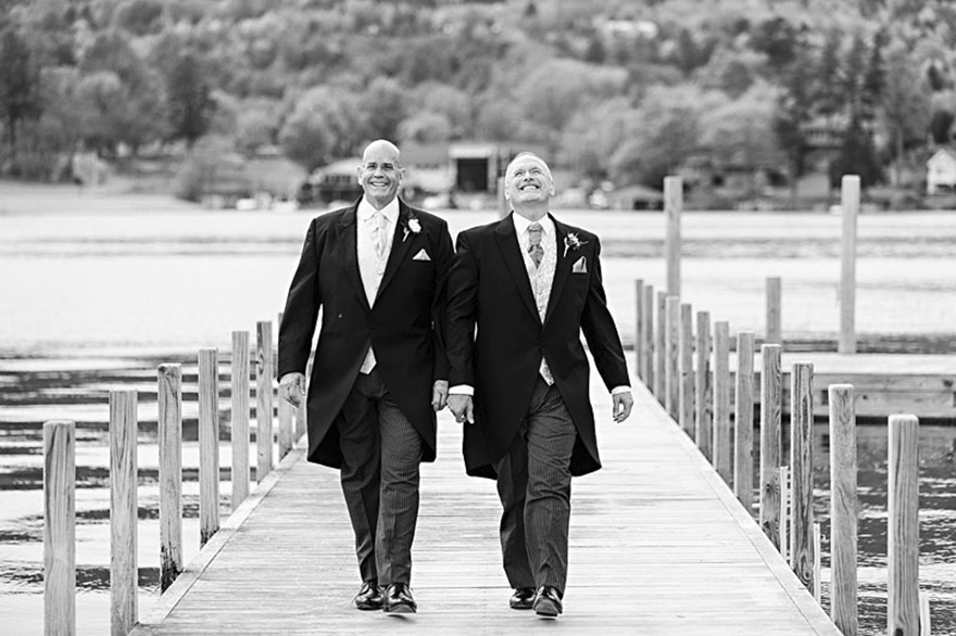 lgbt-wedding-pictures-47-59358dc3bd04d__880