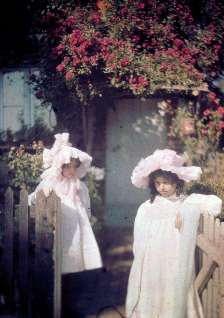 first-color-photos-vintage-old-autochrome-lumiere-auguste-louis-593e42d9730fa__880