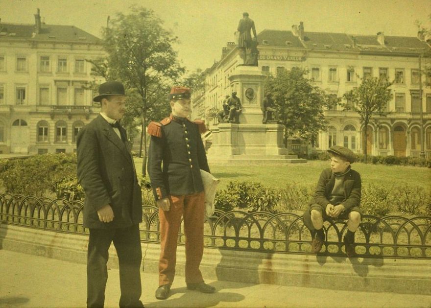 first-color-photos-vintage-old-autochrome-lumiere-auguste-louis-593e86b96e334__880