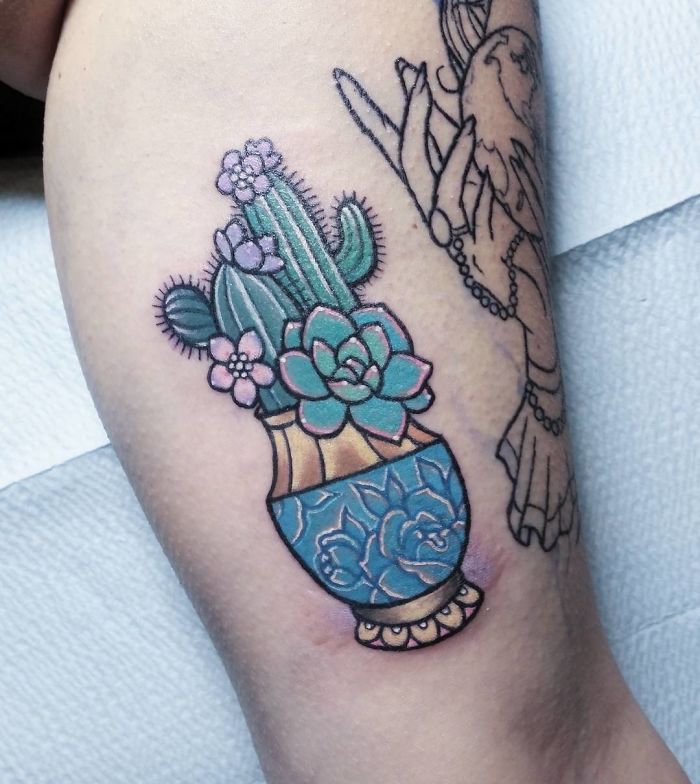 f4c70654d01f0b4f58e47d03814584b4_succulent-tattoo-designs-58f8aaaa93492__700