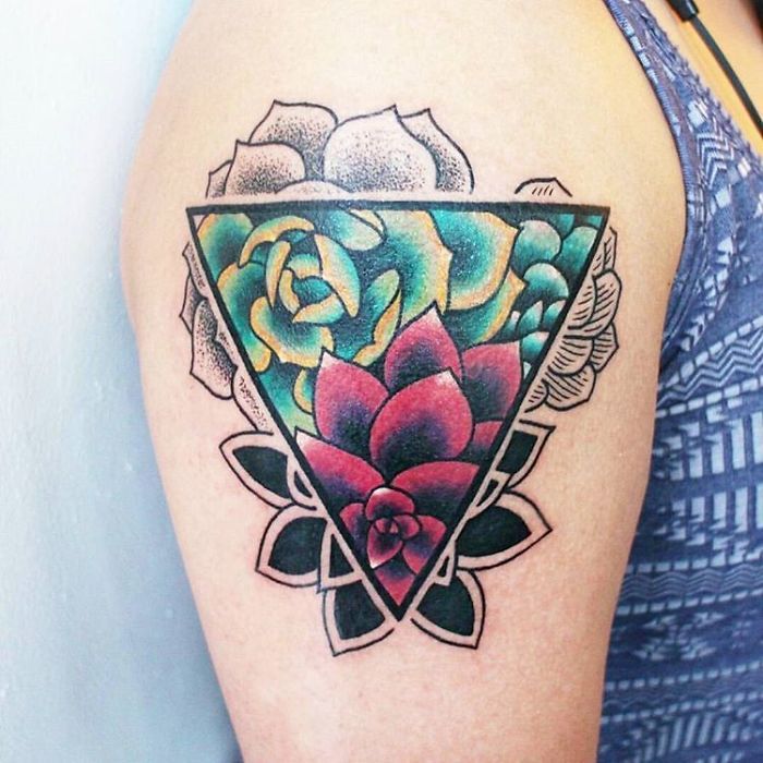 c0834dc93a2dab4e441d1aee036dbae0_succulent-tattoo-designs-58f8b175b0fcc__700