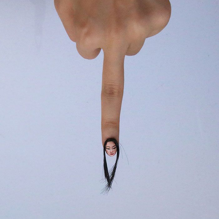 Maintenant, les ongles selfie poilus existent Maintenant, les ongles selfie poilus existent