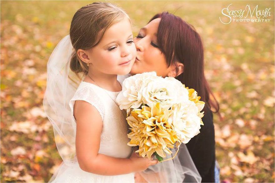Une fillette de 5 ans veut épouser son meilleure ami avant sa 4e chirurgie à cœur ouvert, les parents organisent la plus douce séance photo Une fillette de 5 ans veut épouser son meilleure ami avant sa 4e chirurgie à cœur ouvert, les parents organisent la plus douce séance photo