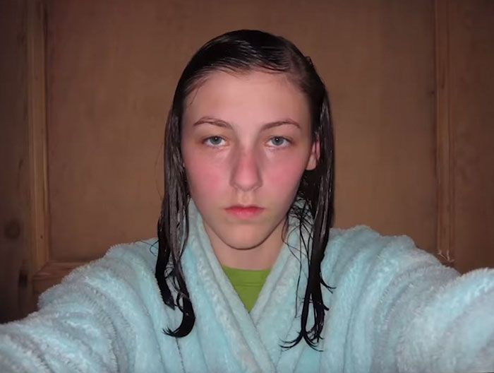 Une ado prend une photo tous les jours depuis 8 ans, voici comment des changements subtils créent une grande différence à la fin. Une ado prend une photo tous les jours depuis 8 ans, voici comment des changements subtils créent une grande différence à la fin.