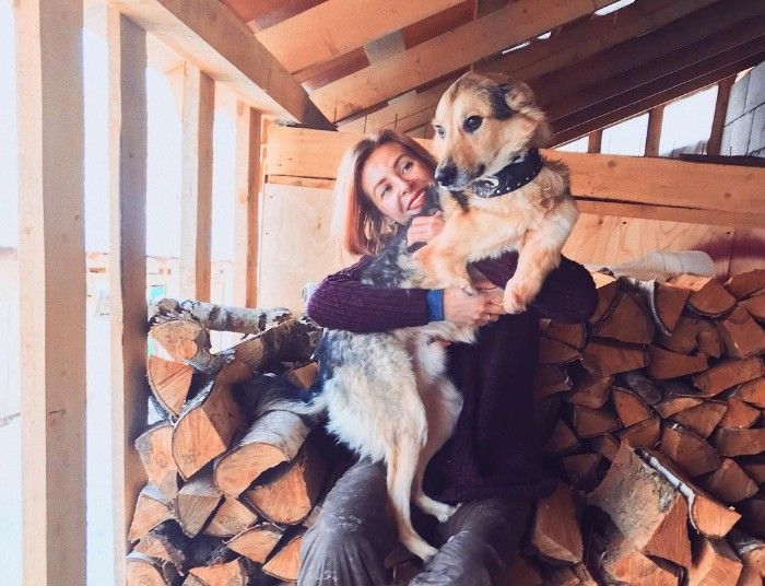 Famous Russian Photographer Ends Her Career To Live In A Forest With 100 Sick Dogs Famous Russian Photographer Ends Her Career To Live In A Forest With 100 Sick Dogs