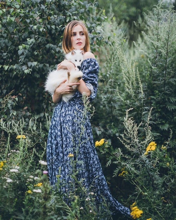 Famous Russian Photographer Ends Her Career To Live In A Forest With 100 Sick Dogs Famous Russian Photographer Ends Her Career To Live In A Forest With 100 Sick Dogs