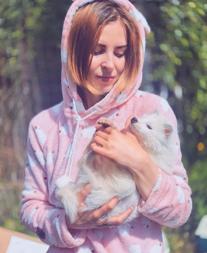 Famous Russian Photographer Ends Her Career To Live In A Forest With 100 Sick Dogs Famous Russian Photographer Ends Her Career To Live In A Forest With 100 Sick Dogs