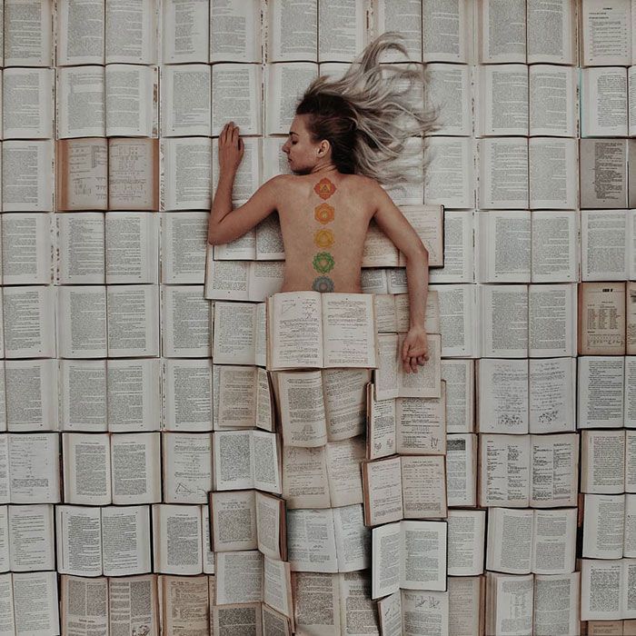 55 Impressive Installations Created By A Book Lover And Photographer Combining Her Two Hobbies