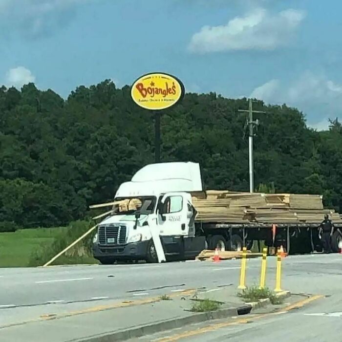 83 Of The Worst Work Safety Examples Ever, As Shared In An Online Group Dedicated To Them (New Pics)