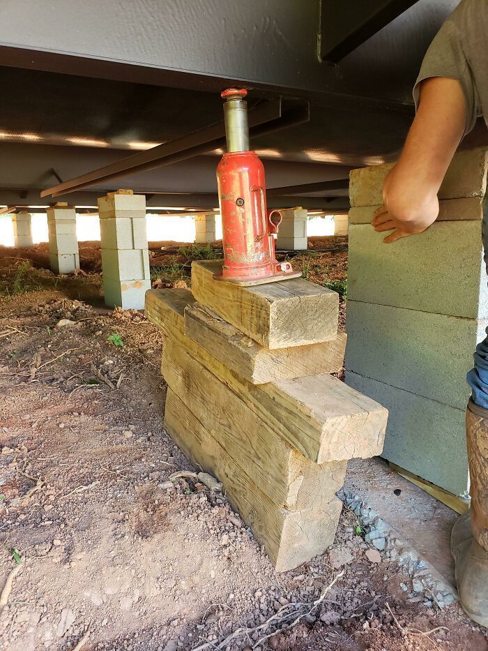83 Of The Worst Work Safety Examples Ever, As Shared In An Online Group Dedicated To Them (New Pics)