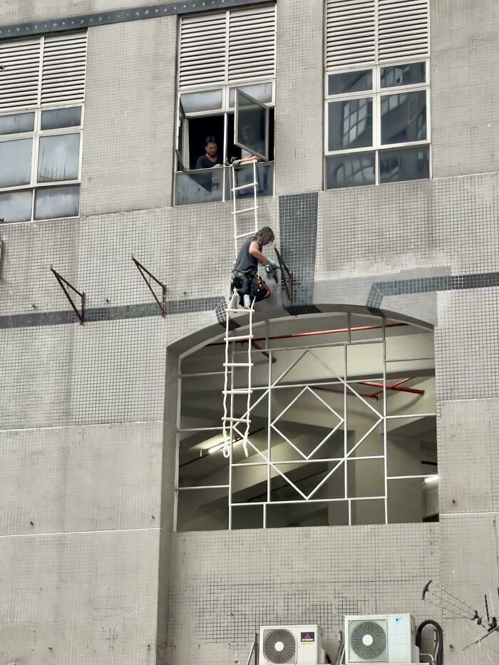 83 Of The Worst Work Safety Examples Ever, As Shared In An Online Group Dedicated To Them (New Pics)