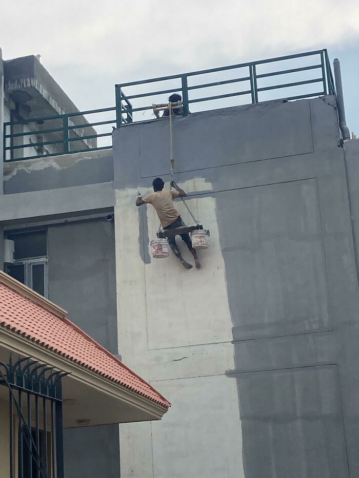 83 Of The Worst Work Safety Examples Ever, As Shared In An Online Group Dedicated To Them (New Pics)