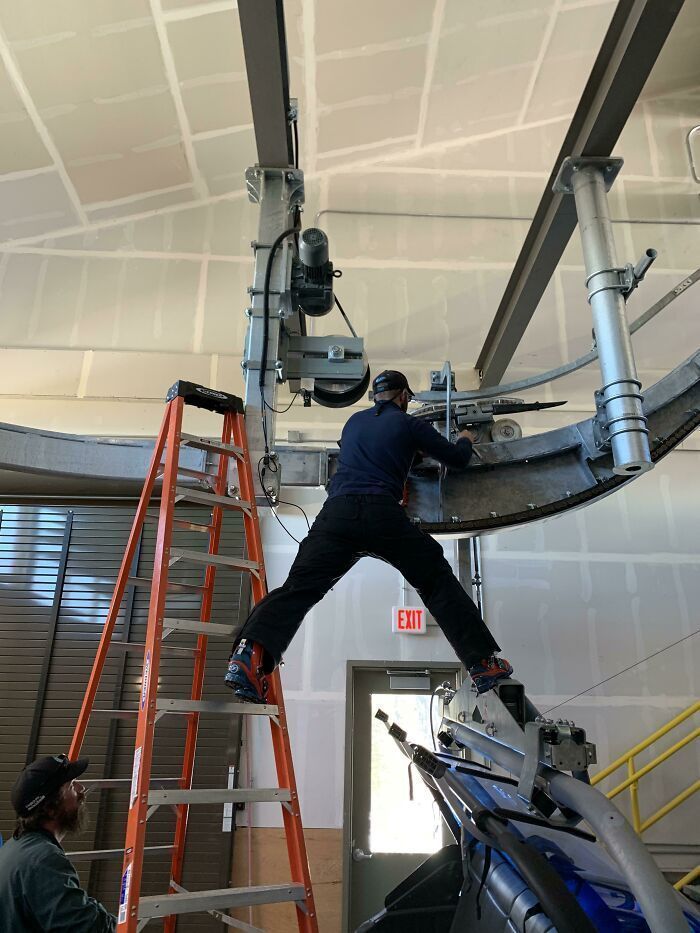 83 Of The Worst Work Safety Examples Ever, As Shared In An Online Group Dedicated To Them (New Pics)