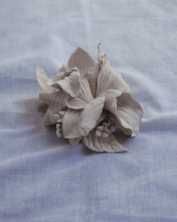 This Japanese Artist Uses Soft Clay To Carve Out Hyper-Realistic Clothing And Accessories (30 Pics)