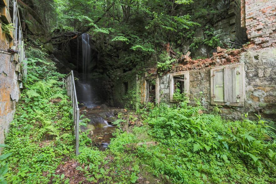 I Travel The World To Capture Amazing Pictures Of Nature Taking Back Abandoned Places