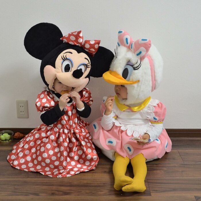 These Kids Get Dressed Up In Hand-Crafted Costumes And They Look Adorable In Them (60 Pics)