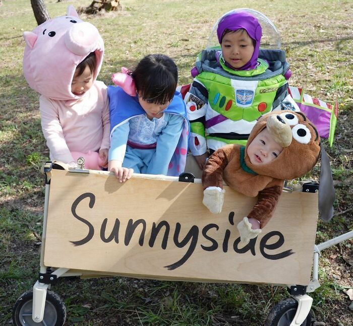 These Kids Get Dressed Up In Hand-Crafted Costumes And They Look Adorable In Them (60 Pics)