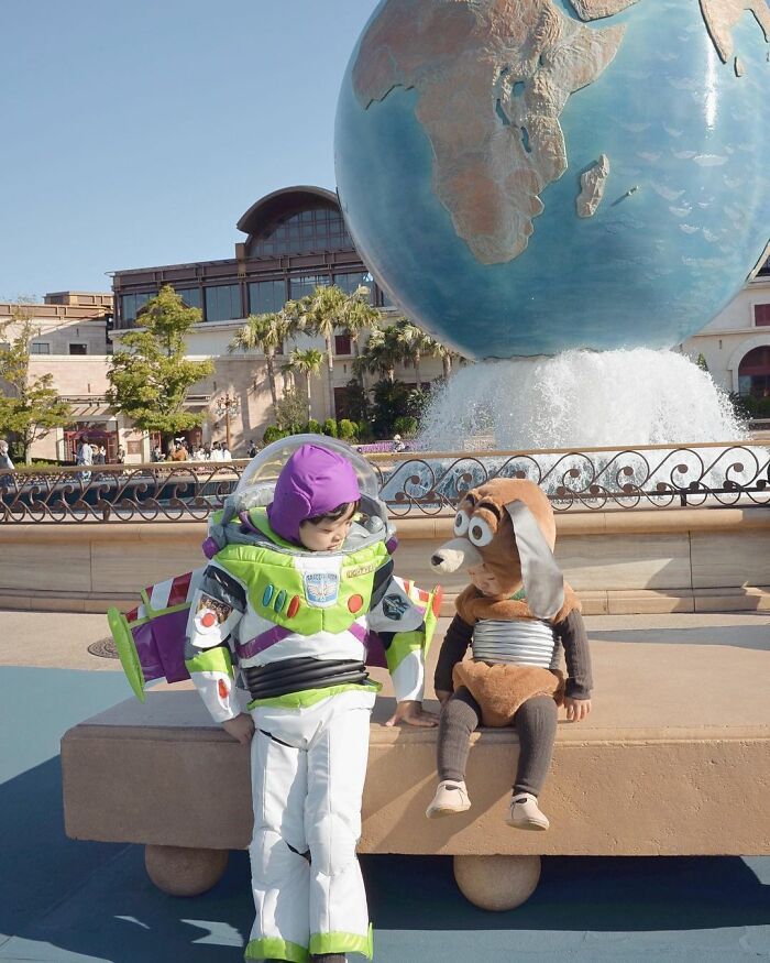 These Kids Get Dressed Up In Hand-Crafted Costumes And They Look Adorable In Them (60 Pics)