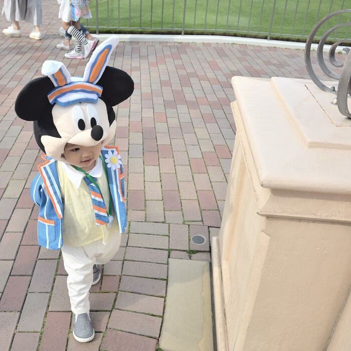 These Kids Get Dressed Up In Hand-Crafted Costumes And They Look Adorable In Them (60 Pics)