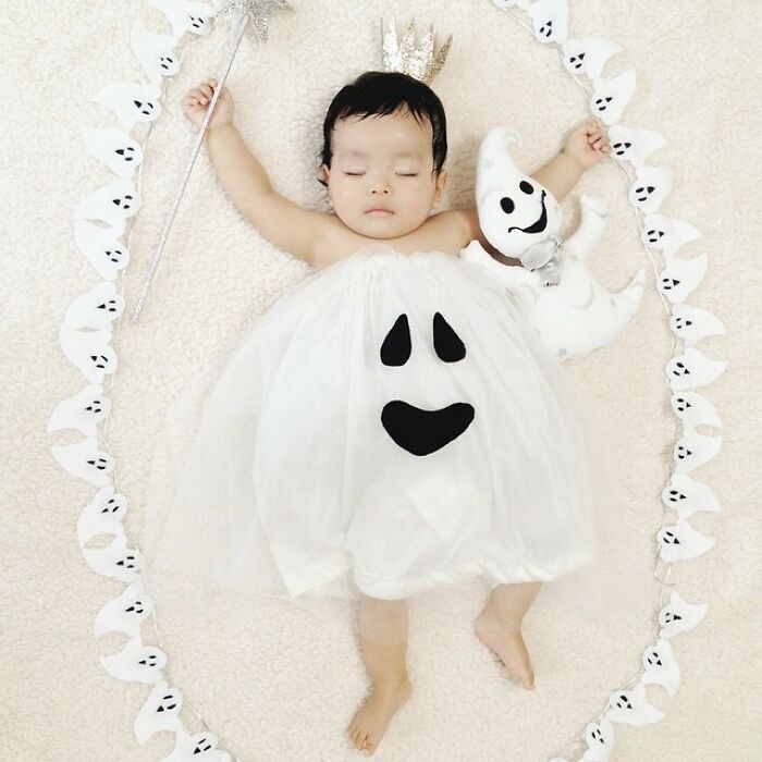 These Kids Get Dressed Up In Hand-Crafted Costumes And They Look Adorable In Them (60 Pics)