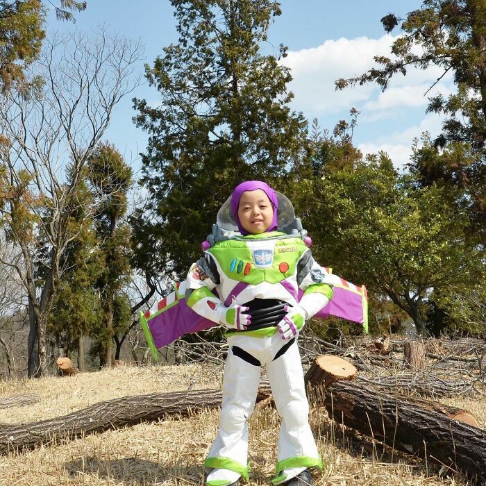 These Kids Get Dressed Up In Hand-Crafted Costumes And They Look Adorable In Them (60 Pics)