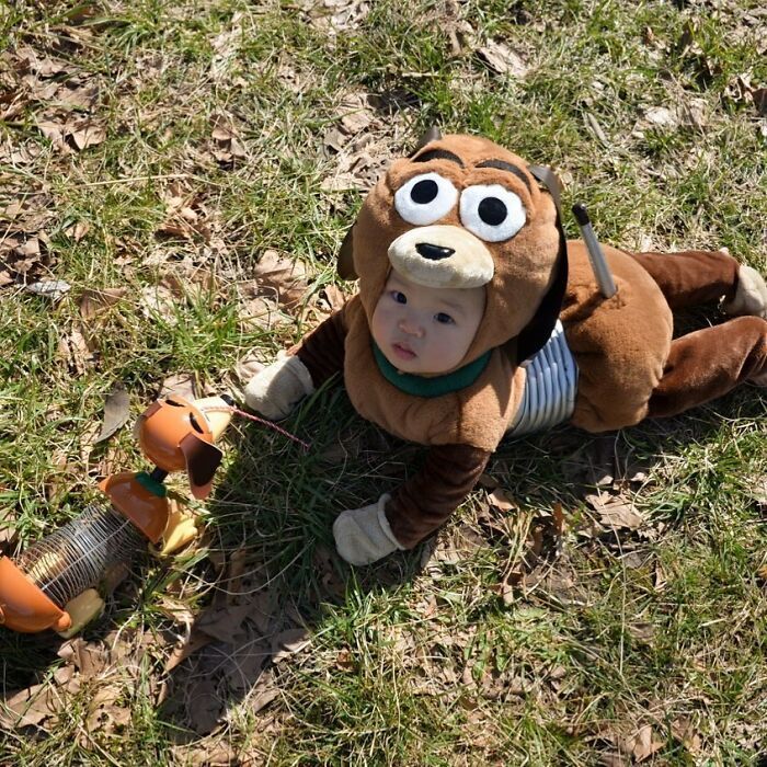 These Kids Get Dressed Up In Hand-Crafted Costumes And They Look Adorable In Them (60 Pics)