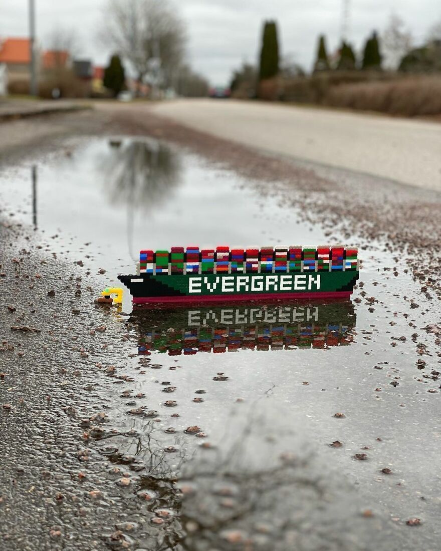 Artist ‘Vandalizes’ The Streets With His Fun And Unique Pixel Art (30 Pics)