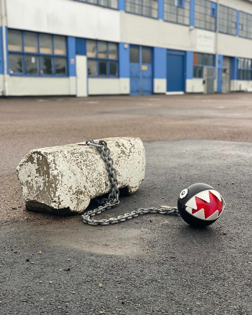 Artist ‘Vandalizes’ The Streets With His Fun And Unique Pixel Art (30 Pics)