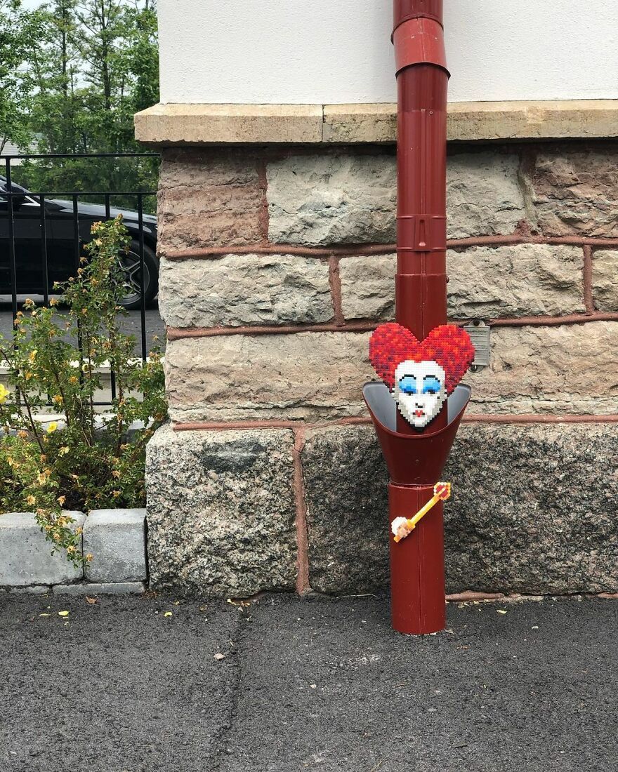 Artist ‘Vandalizes’ The Streets With His Fun And Unique Pixel Art (30 Pics)