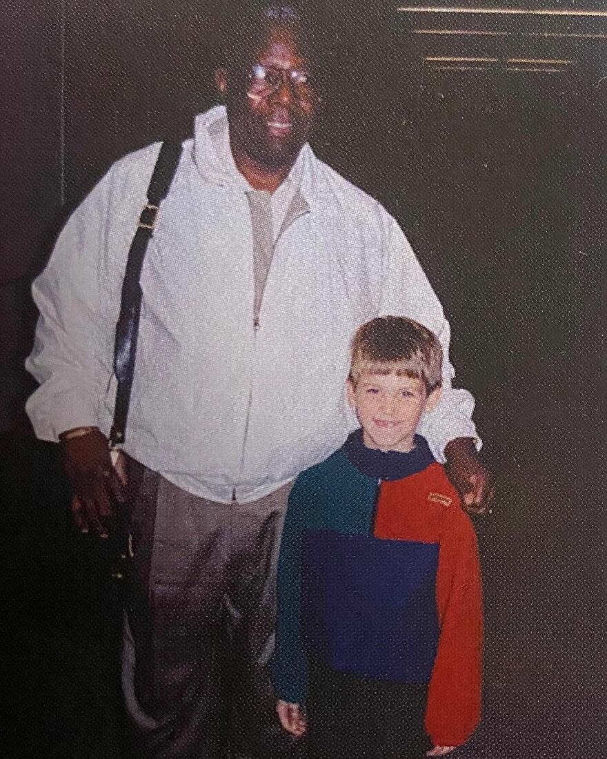 Guy Shares His Photo Album Where He Is Posing Alongside Celebrities (30 Pics)