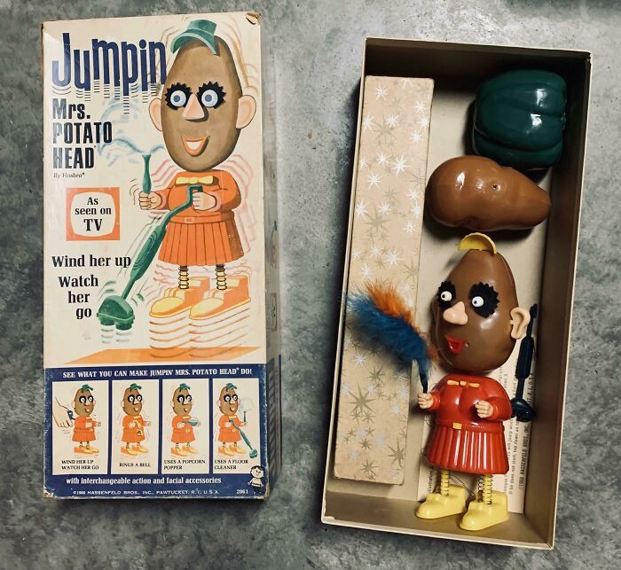 trouvaille craigslist : 1966 jumpin mrs. potato head