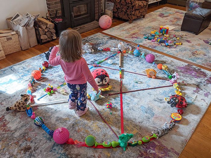 10e jour de quarantaine. Je pense que mon enfant prépare quelque chose.