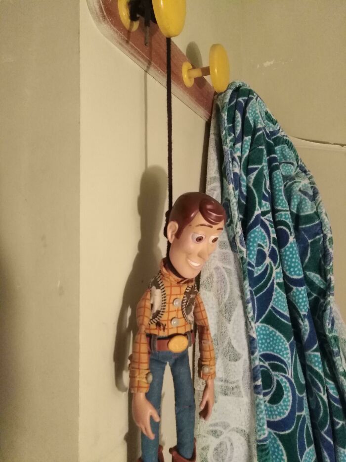 Mon neveu de 7 ans a fait ça parce qu’il ne voulait pas qu’il entre dans sa chambre après avoir vu Toy Story.