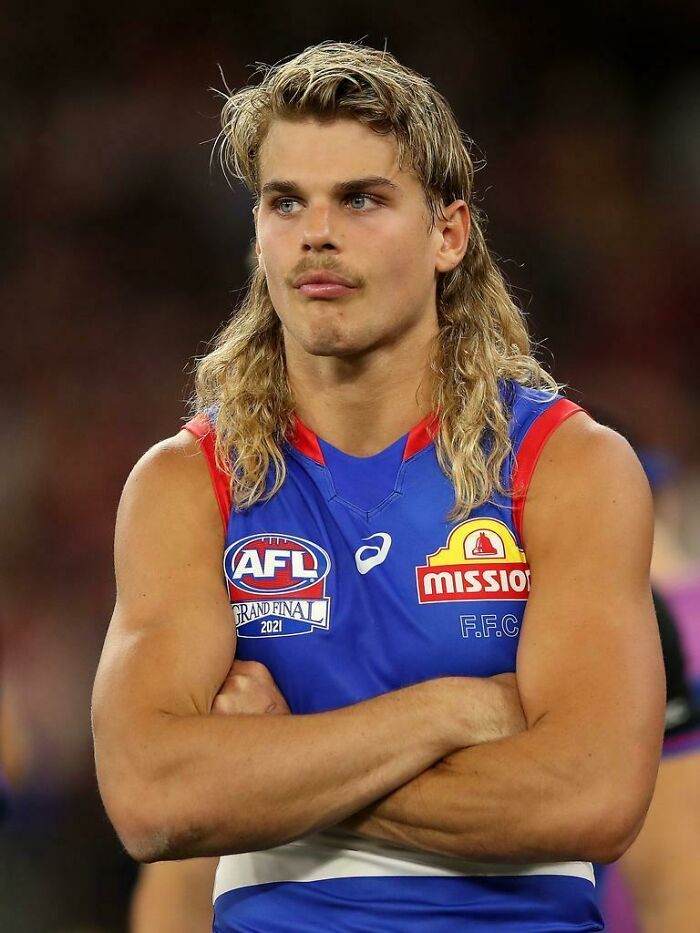 Alors que nous nous moquions des mullets, voici un classique australien