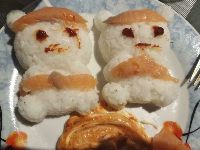 ces adorables pandas sushi au saumon que mon copain a fait