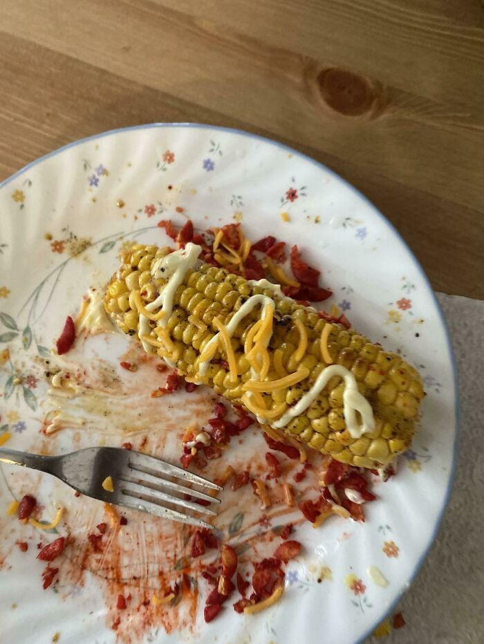 mon petit ami a fait des “elote” et a affirmé qu’ils étaient “délicieux”.